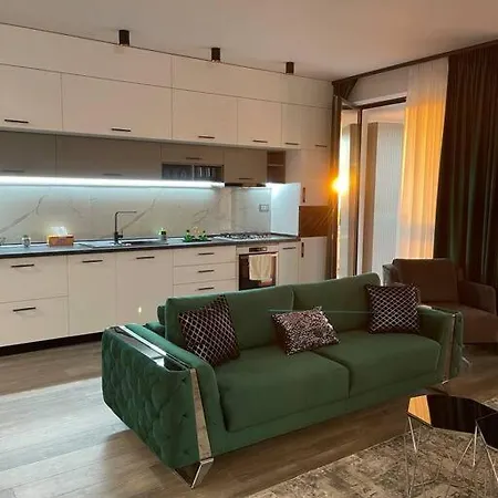 Inchiriez Apartament