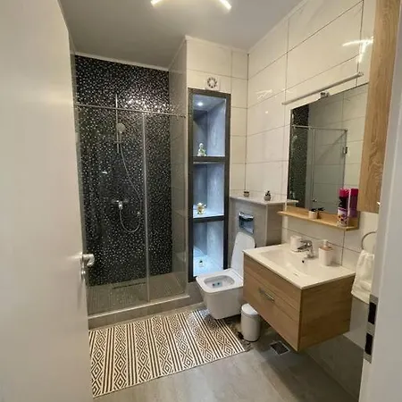 Inchiriez Apartament * Constanta